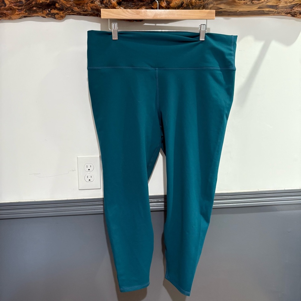 Fabletics PowerHold Leggings in Deep Teal 2X Plus size